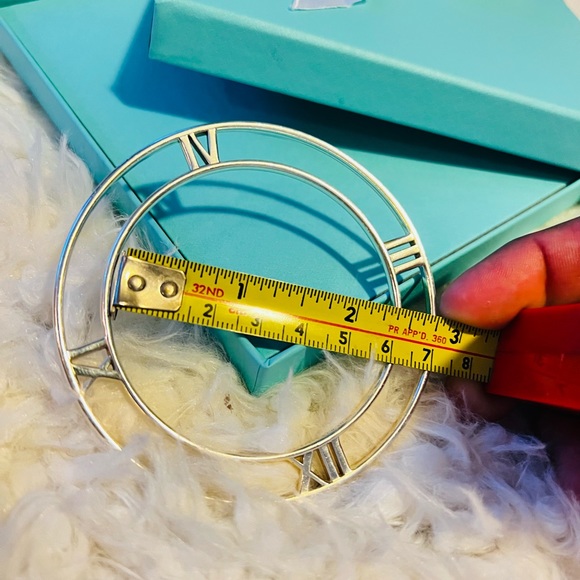 Tiffany and Co. Retired atlas bangle - Picture 10 of 10